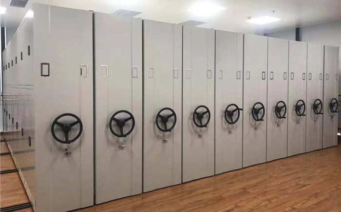 ļ{CD